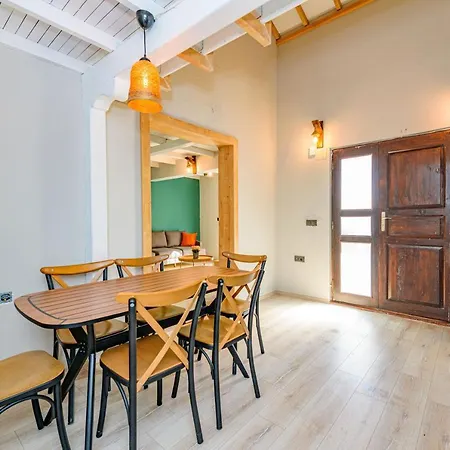 Villa Sarnic - Kayakoey'de Havuzu Korunakli